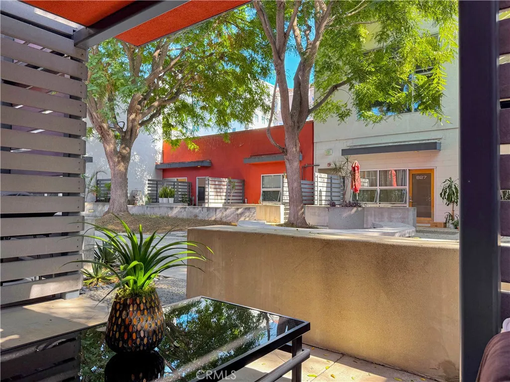 849 Pine Avenue C, Long Beach, California 90813 home-pic-49